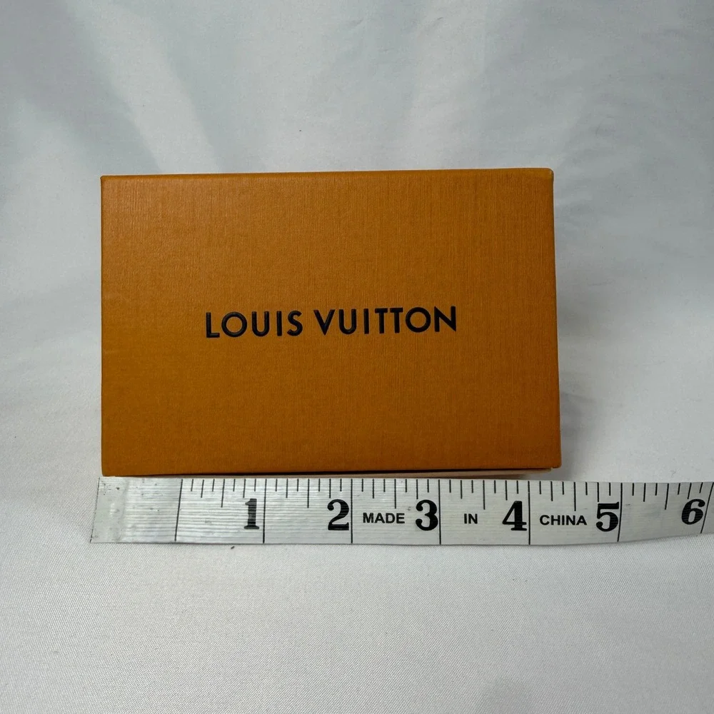 Louis Vuitton gift heart